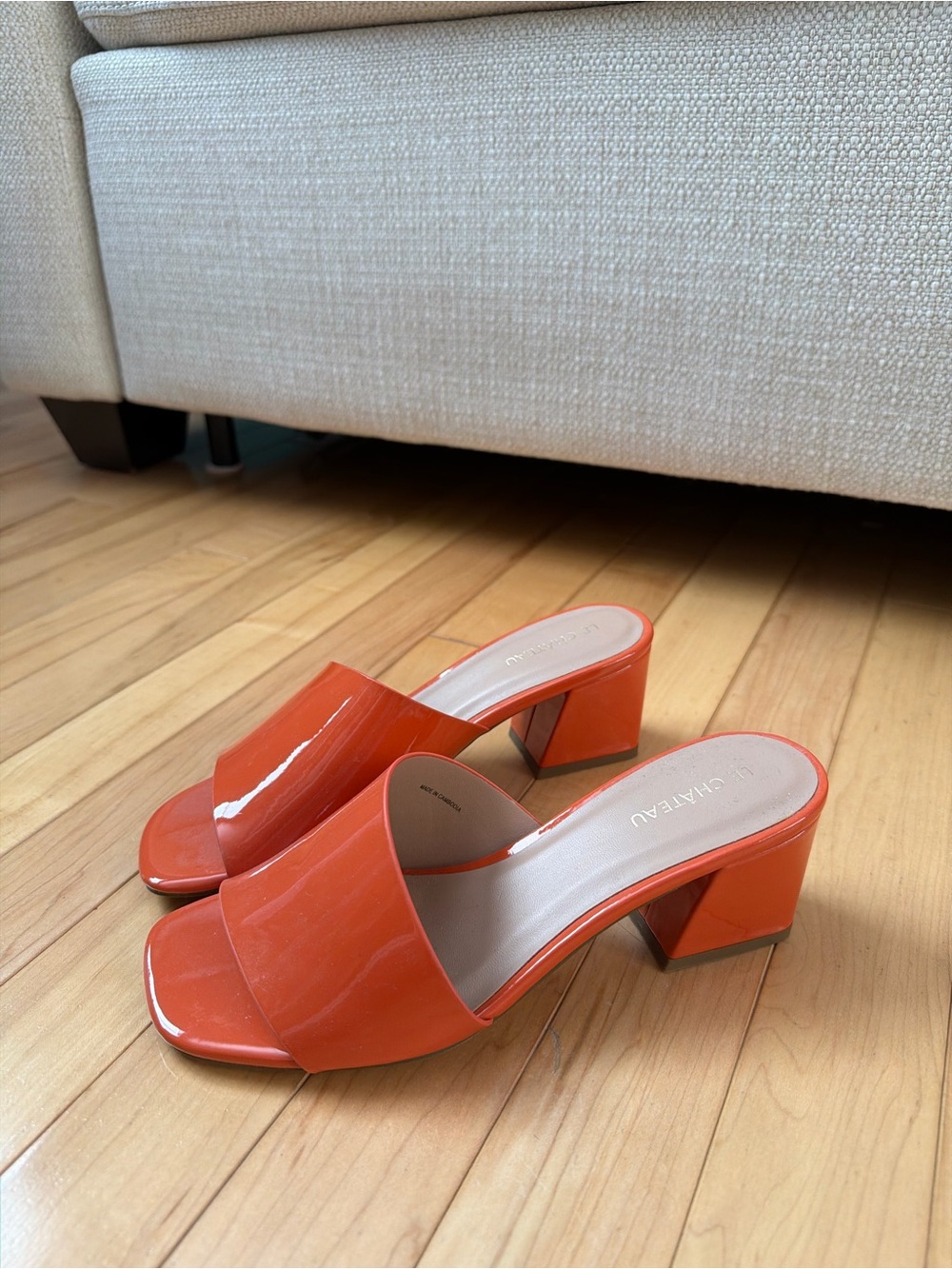 Le Chateau heels